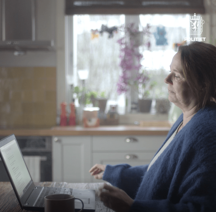 Unngå telefonsvindel - råd til eldre og deira pårørande